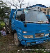 拉货建筑垃圾、砂石，装修货物等  欢迎来电联系何司机