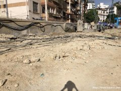 今天医科大一附院附近工地需要少量砖渣铺路，有的请联系我
